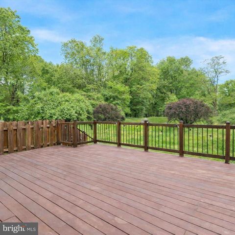 138 TULIP, Ewing, NJ 08638