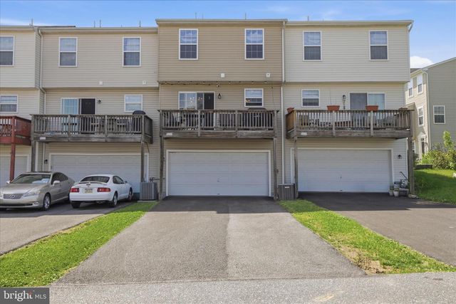 5 SALVATORE CT, Lancaster, PA 17603