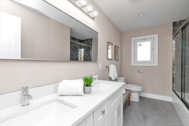 47 Tell Avenue, Deer Park, NY 11729