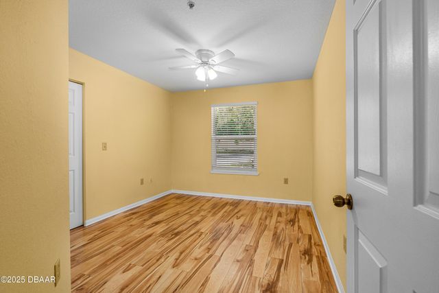 940 Village Trl Unit 6-111, Port Orange, FL 32127