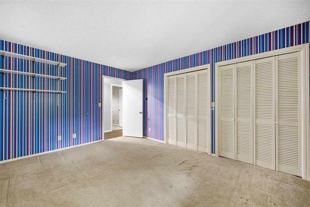 212 Rock Creek Dr, Cache, OK 73527