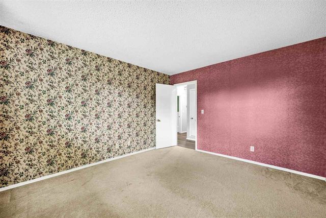 212 Rock Creek Dr, Cache, OK 73527