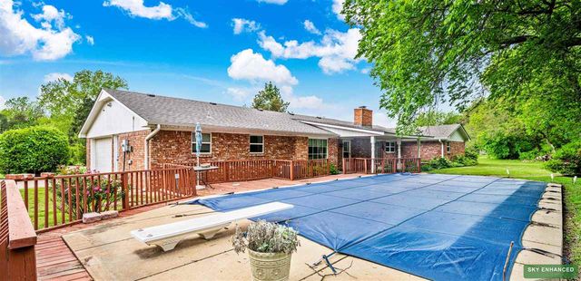 212 Rock Creek Dr, Cache, OK 73527