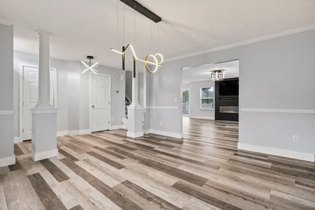 7680 Falls Creek Way, Burlington, KY 41005