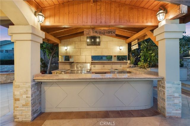 1830 Vail Way, Upland, CA 91784