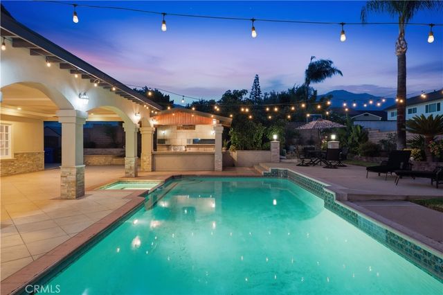 1830 Vail Way, Upland, CA 91784