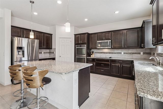 11437 WISHING WELL LANE, Clermont, FL 34711