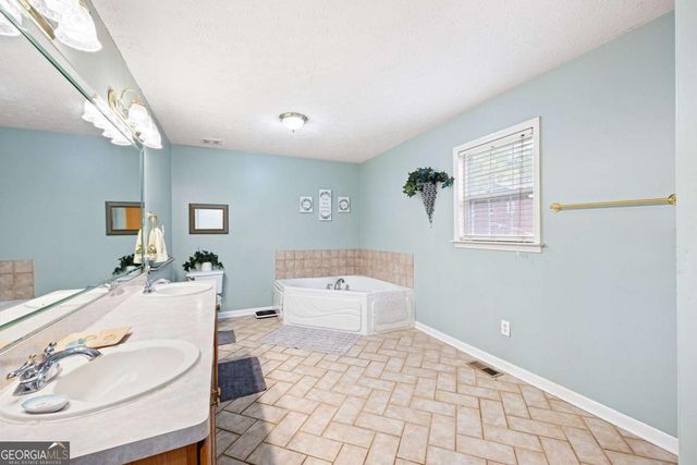 645 Old Dallas Acworth Road N, Dallas, GA 30132