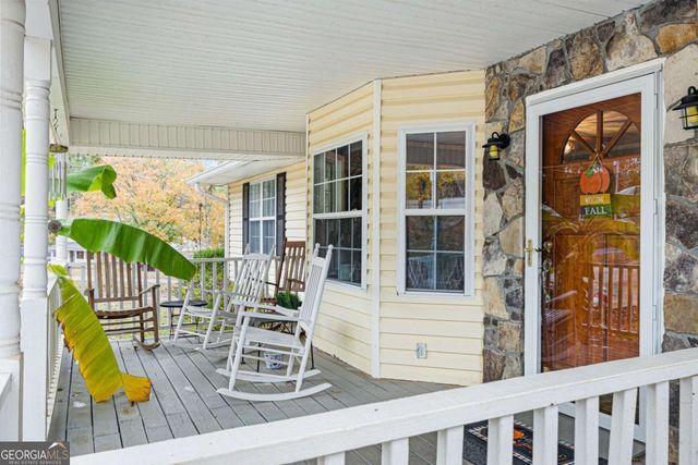 645 Old Dallas Acworth Road N, Dallas, GA 30132