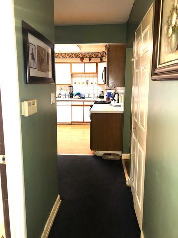 625 S Yale Avenue, Addison, IL 60101