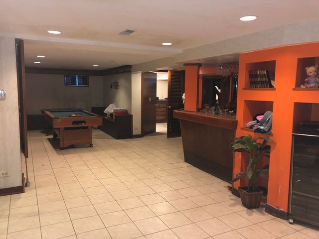 625 S Yale Avenue, Addison, IL 60101