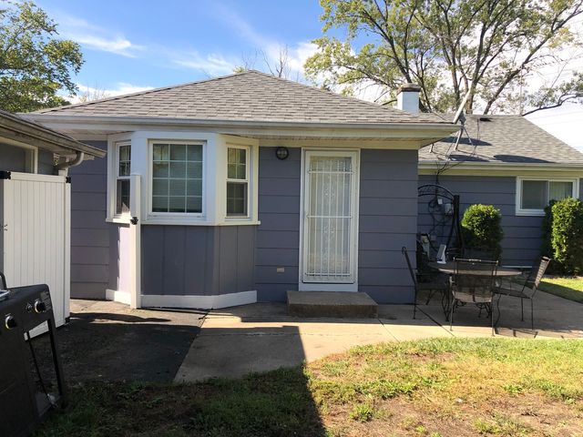 625 S Yale Avenue, Addison, IL 60101