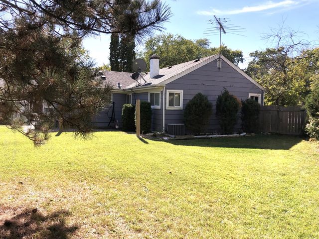 625 S Yale Avenue, Addison, IL 60101