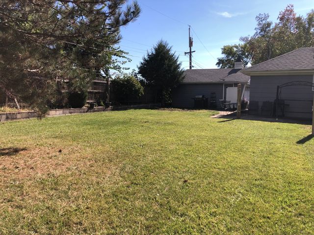 625 S Yale Avenue, Addison, IL 60101