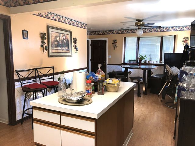 625 S Yale Avenue, Addison, IL 60101