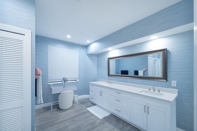 5809 NW 21st Way, Boca Raton, FL 33496
