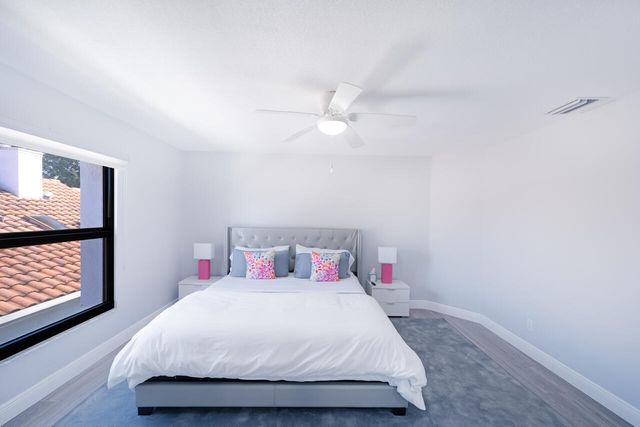 5809 NW 21st Way, Boca Raton, FL 33496