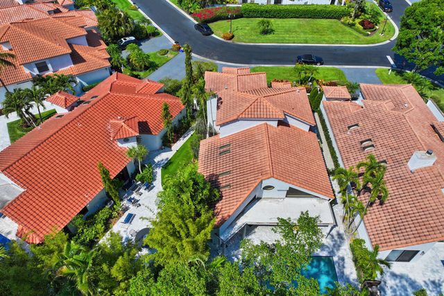 5809 NW 21st Way, Boca Raton, FL 33496