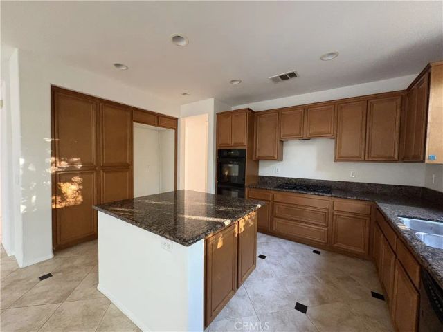 14500 Alder, Eastvale, CA 92880