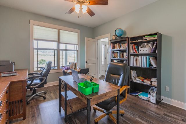 261 SW Old Lead Mine Valley Road SW, Cleveland, TN 37311