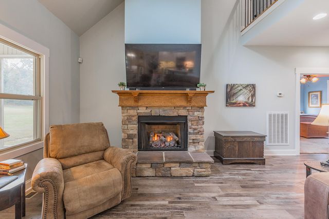 261 SW Old Lead Mine Valley Road SW, Cleveland, TN 37311