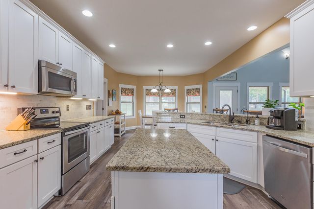 261 SW Old Lead Mine Valley Road SW, Cleveland, TN 37311