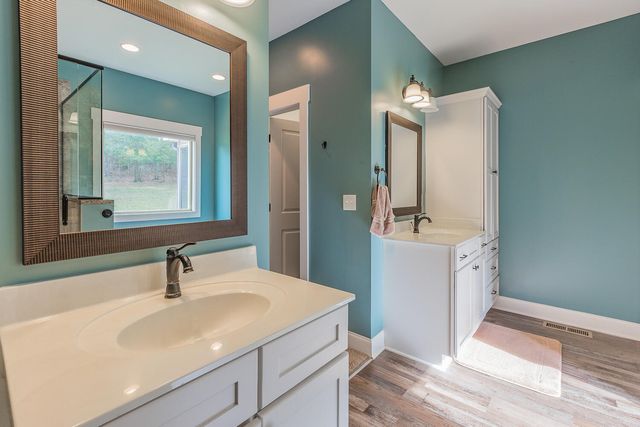 261 SW Old Lead Mine Valley Road SW, Cleveland, TN 37311