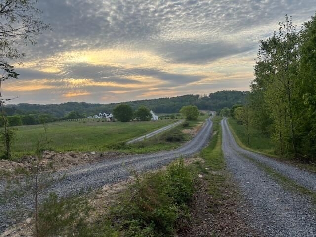 261 SW Old Lead Mine Valley Road SW, Cleveland, TN 37311