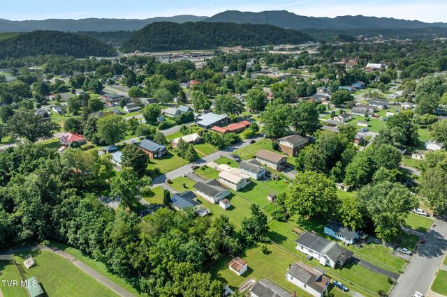 1509 East Holston Avenue, Johnson City, TN 37601