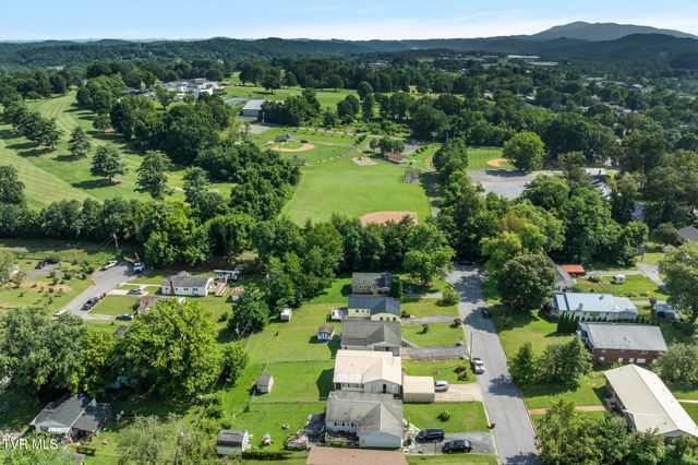 1509 East Holston Avenue, Johnson City, TN 37601