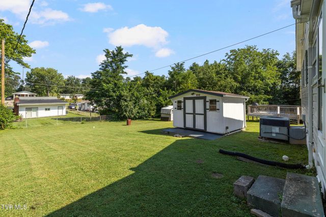 1509 East Holston Avenue, Johnson City, TN 37601