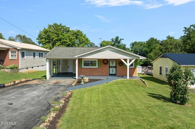 1509 East Holston Avenue, Johnson City, TN 37601