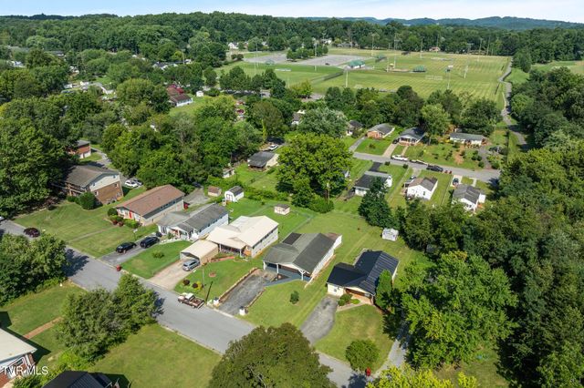 1509 East Holston Avenue, Johnson City, TN 37601