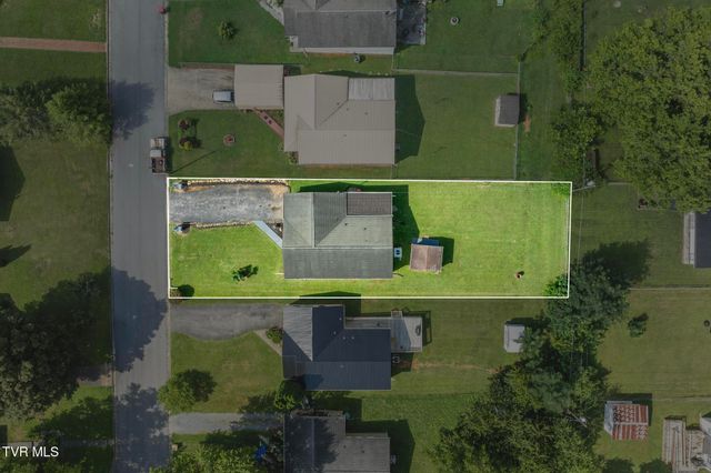 1509 East Holston Avenue, Johnson City, TN 37601
