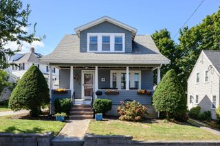 79 Virginia Rd, Quincy, MA 02169