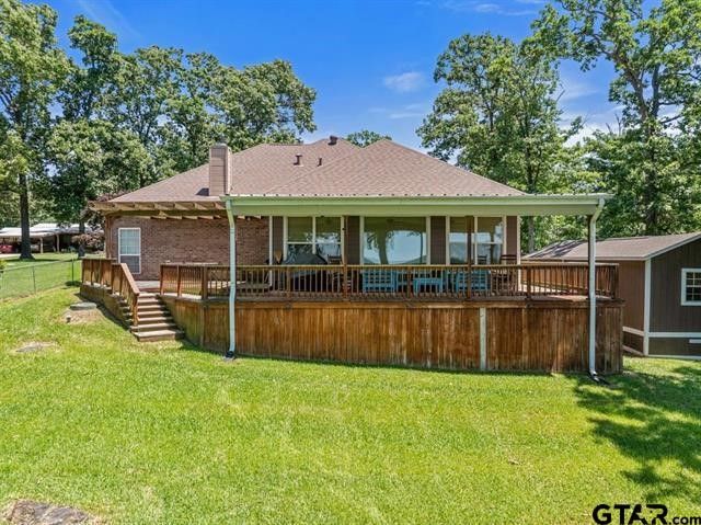 3522 S Island Drive, Chandler, TX 75758