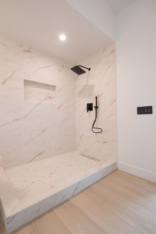 606 Hartley Dr, Modesto, CA 95356