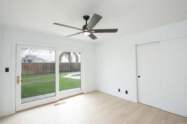 606 Hartley Dr, Modesto, CA 95356