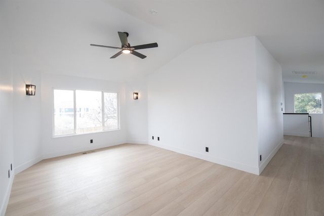 606 Hartley Dr, Modesto, CA 95356