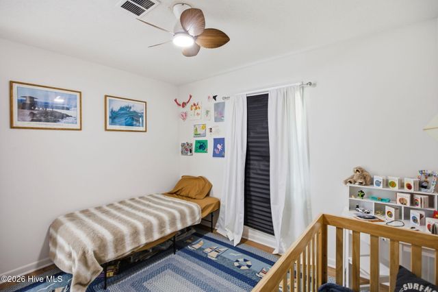 329 Cathay Road, Wilmington, NC 28412