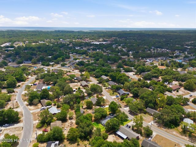 329 Cathay Road, Wilmington, NC 28412