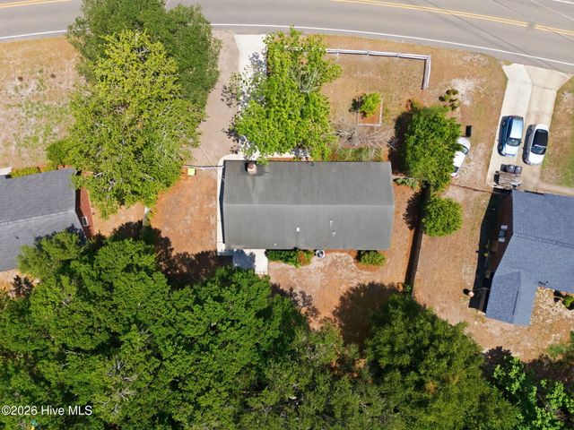 329 Cathay Road, Wilmington, NC 28412