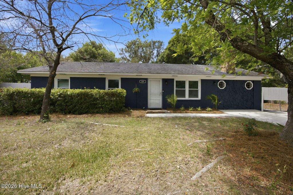 329 Cathay Road, Wilmington, NC 28412