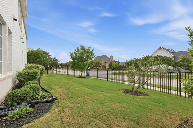 4958 Steinbeck Street, Carrollton, TX 75010