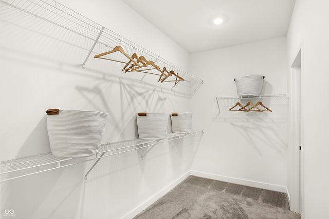 15562 Alperton Road, Fishers, IN 46037