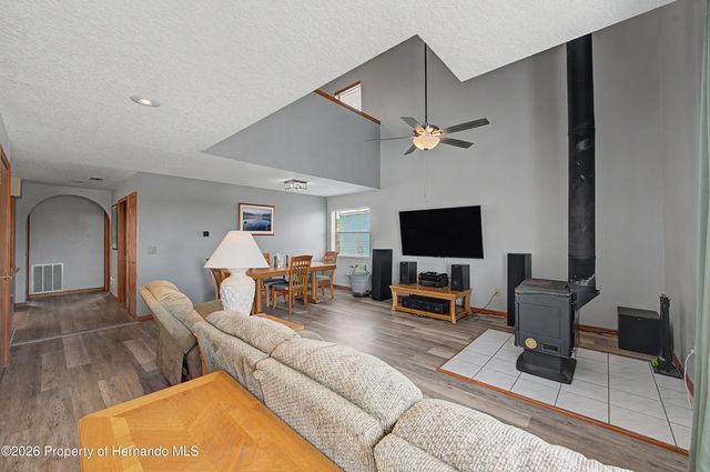 13337 Susan Drive, Hudson, FL 34667