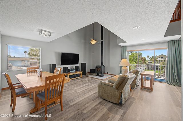 13337 Susan Drive, Hudson, FL 34667