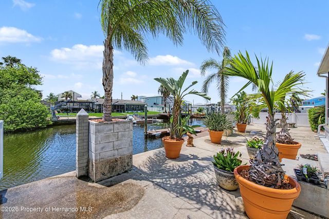 13337 Susan Drive, Hudson, FL 34667