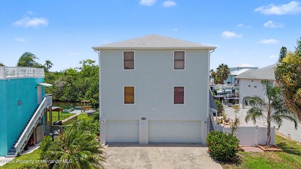 13337 Susan Drive, Hudson, FL 34667