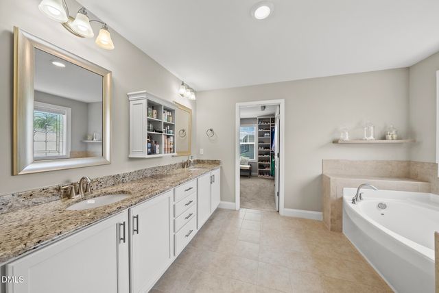 2600 Veneto Place, Apex, NC 27502